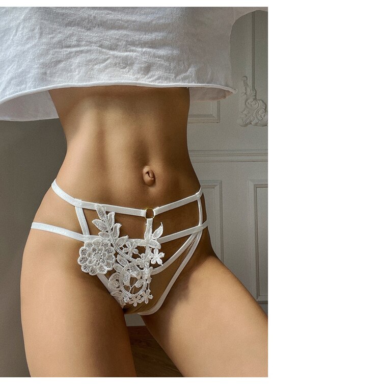 Lalall Women Sexy Lace Panties Mid-Rise Hollow Out Lingerie Female G String Underwear Embroidered Flower Thong Intimates
